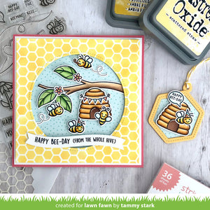 Lawn Fawn - HONEYCOMB Shaker GIFT TAG - Dies Set