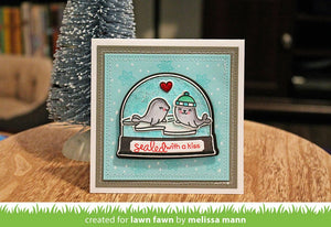 Lawn Fawn - SEALED WITH A KISS - Clear Stamps Set